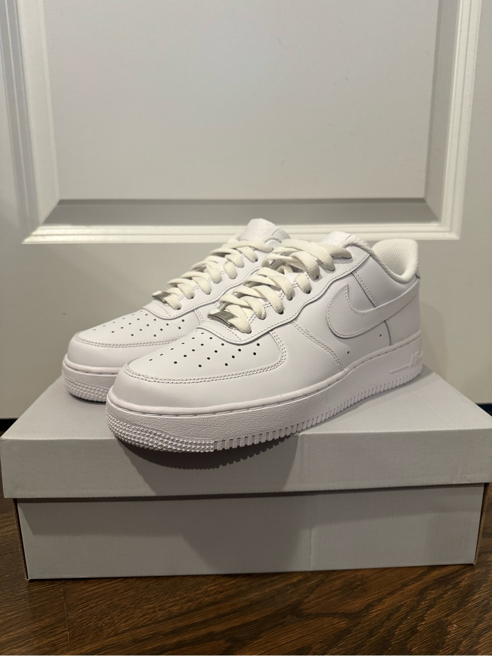 Nike Air Force 1 White - Size 10